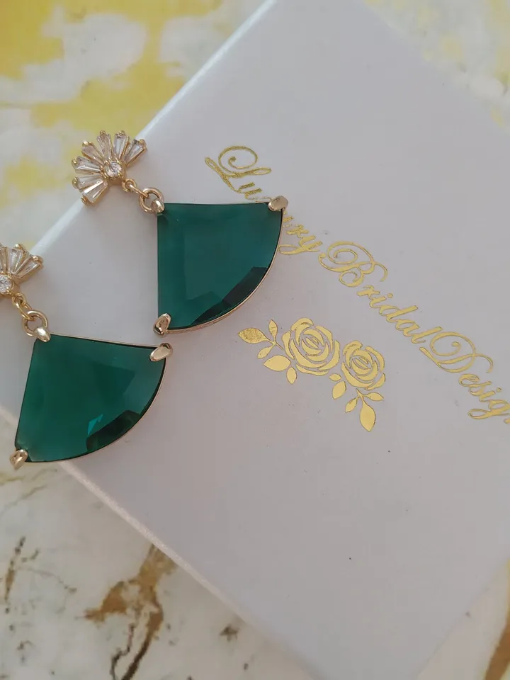 Art Deco Earrings, Statement Earrings, Gold Emerald Green Earrings, Fan Earrings, Statement Earrings, Boho Bridal Earrings, Bridal Jewelry