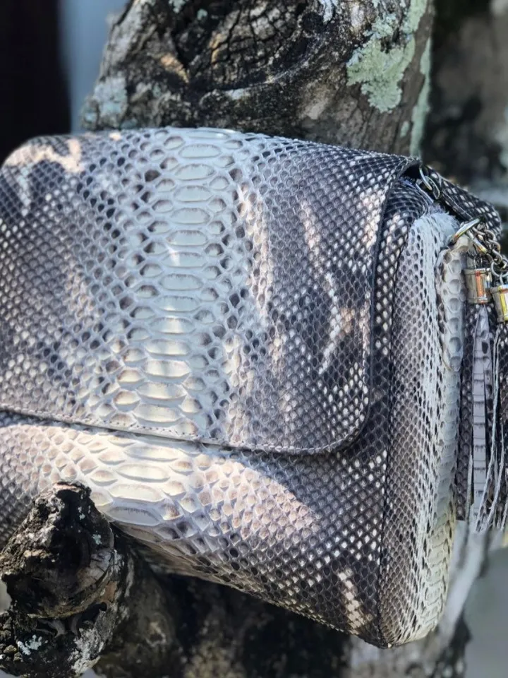 Genuine Python Skin Crossbody Bag Chain Tassel Snakeprint Bag Leather Woman Gray Free Shipping Handmade Summer Clutch Snake Skin Elegant Bag