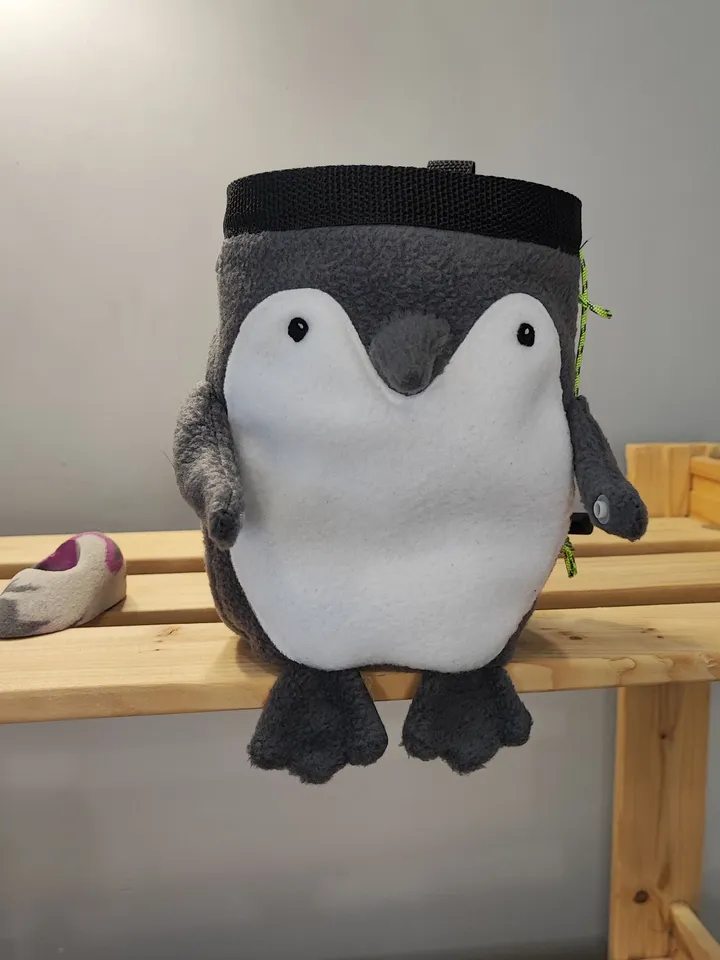 Chalk bag Penguin for rock climbing