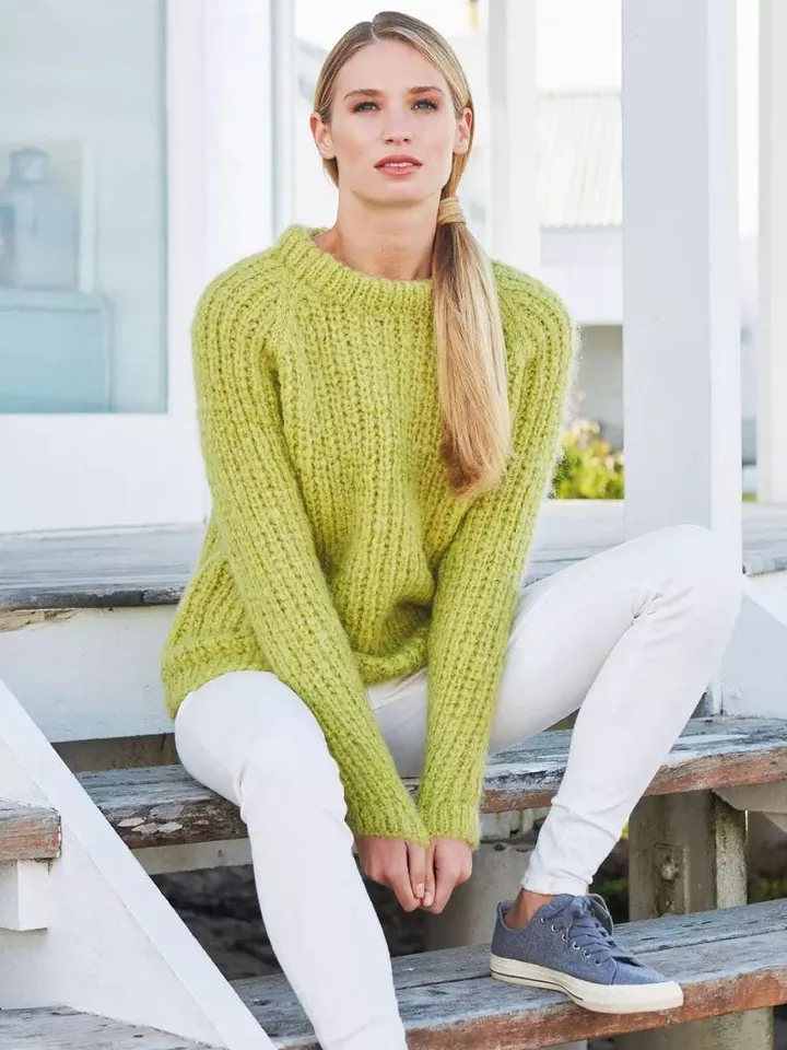 Sweater knitting pattern easy ribbed classic women ladies chunky bulky sweater pullover jumper pattern