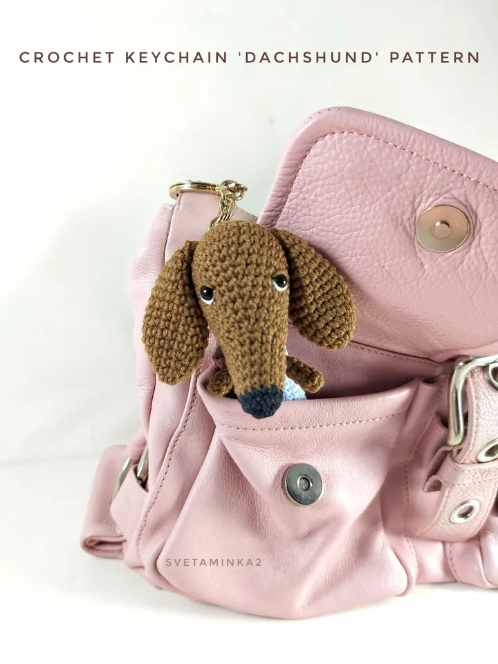 Dachshund Crochet Pattern. Crochet Keychain, Bag Charm. Amigurumi Sausage Dog/ Wiener Dog Pattern. Digital Download. PDF.