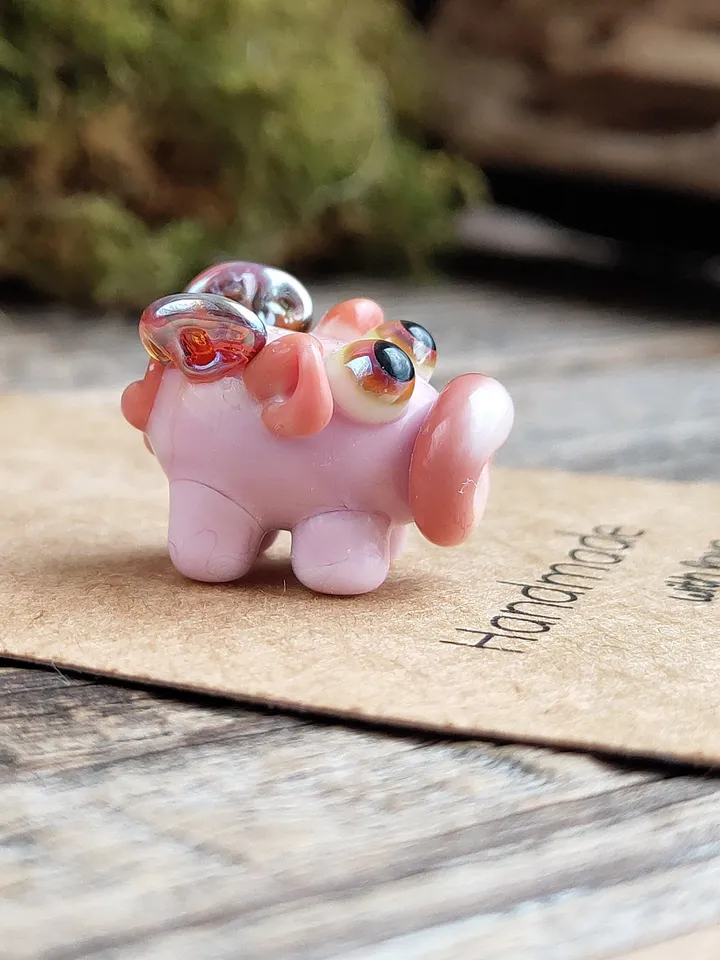 Pig figurine Flying Pig figurine Pig decor Pig statue Pig ornament Mini pig Glass pig Pig gifts Piglet Pig lover gifts Miniature animals
