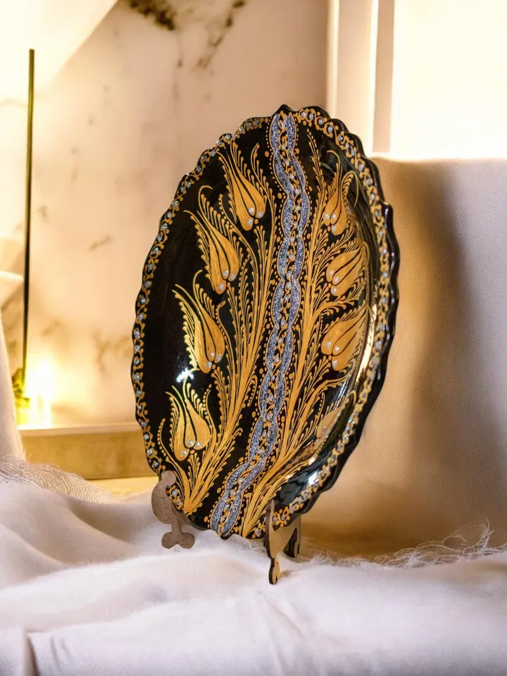 Handcrafted Ceramic Collectible Plate | Artistic Collectible Home Decor, Unique Wall Art, Gift Idea, Kitchen Essentials