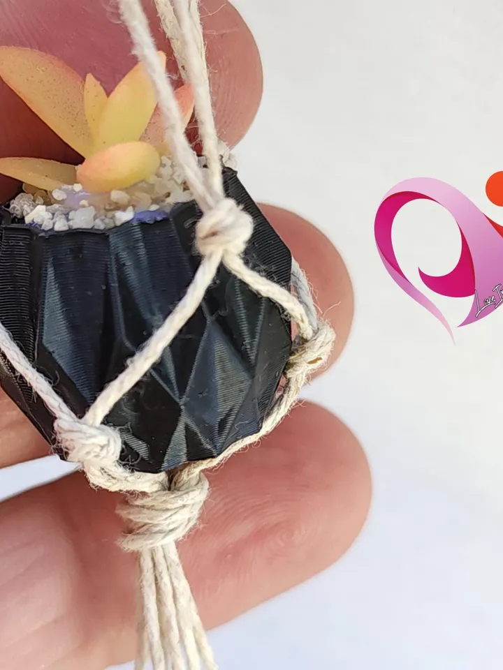 Mini Macrame Plant Magnet - Cute Succulent Refrigerator Magnet Unique Gift for Plant Lover Boho Kitchen Decor Under 10