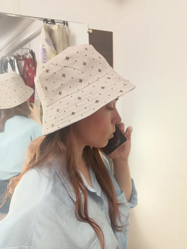 Stylish two-sided denim panama hat. It has a cotton lining