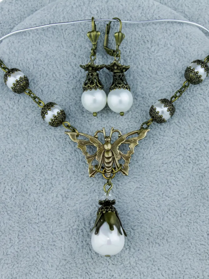 Handmade Unique Vintage Pearl Jewelry Set âButterflyâ