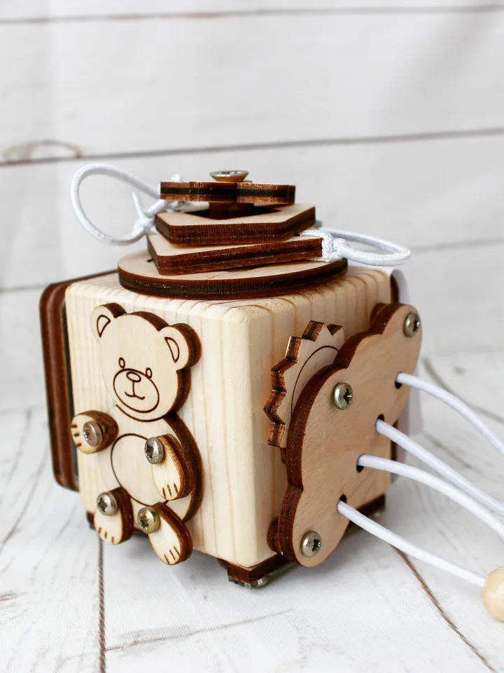 Busy cube mini - bear, wooden baby fidget toy, montessori toy for toddlers
