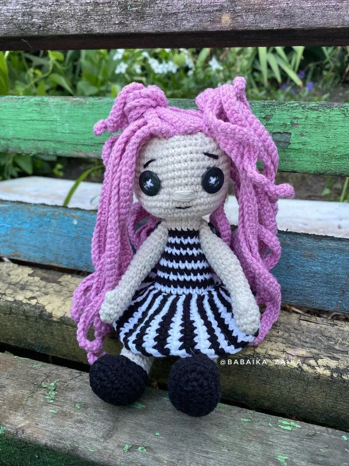 PDF Gothic Doll Crochet Pattern - PDF Amigurumi Pattern, Voodoo Doll, Halloween Cute Small Doll, Witch Doll Handmade, Crochet Creepy Toy