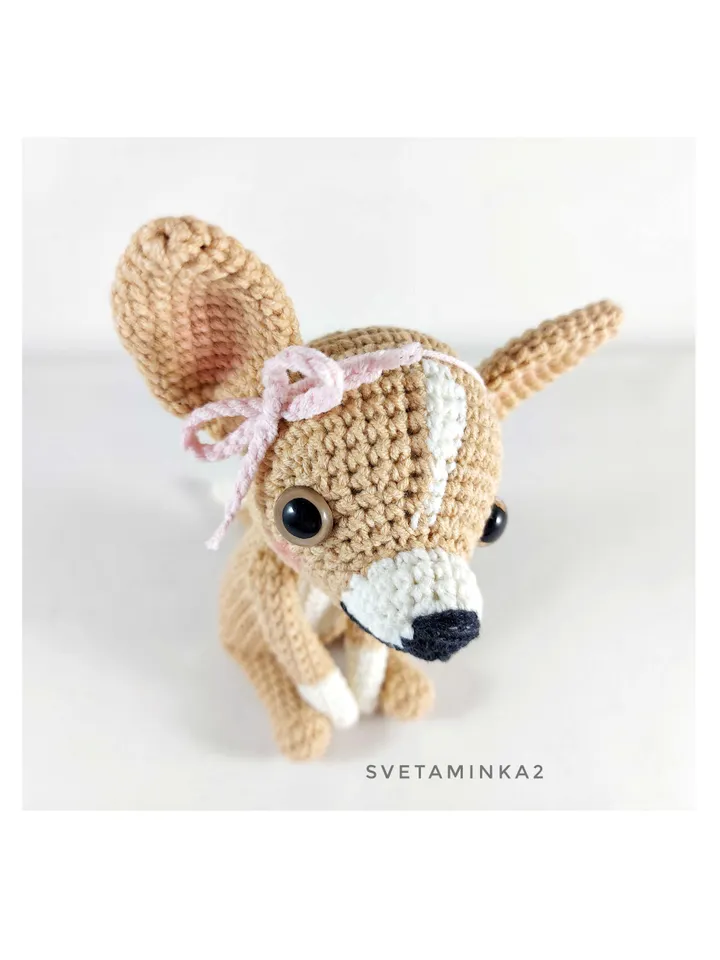 Crochet Chihuahua Amigurumi Dog Pattern. Digital Download. PDF.