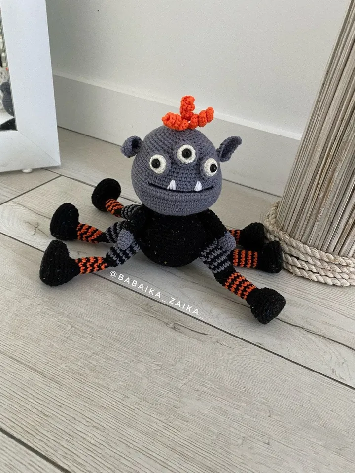 PDF Crochet Spider Monster Pattern, Amigurumi Halloween Toy, Cute Crochet Spider, DIY Crochet Monster, Spooky Amigurumi Doll Halloween Decor