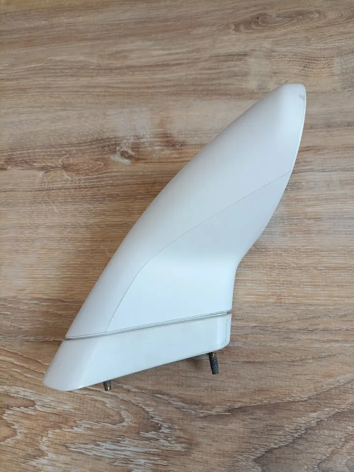 USED JDM HONDA CRV/CR-V 97-01 RD1,RD2 WHITE FENDER MIRROR