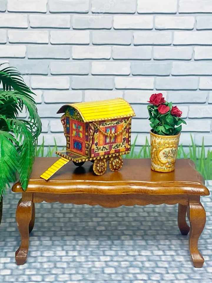 DIGITAL DOWNLOAD FOR PRINT. TUTORIAL. Video tutorial on creating a miniature puppet gypsy van. 1:12