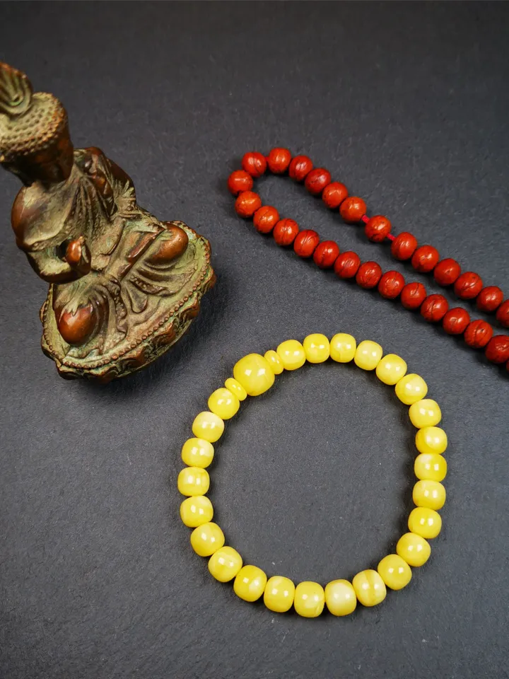 Gandhanra Tibetan Amber Beads Bracelet, 26 Beads,9.8"