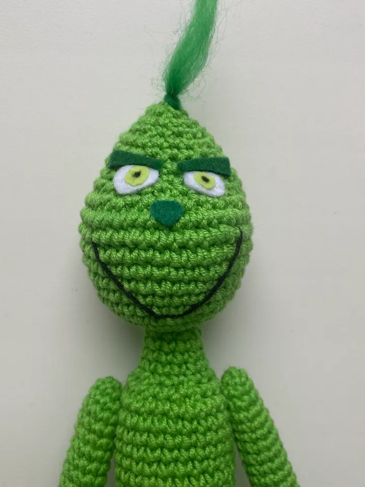 Grinch amigurumi crochet pattern