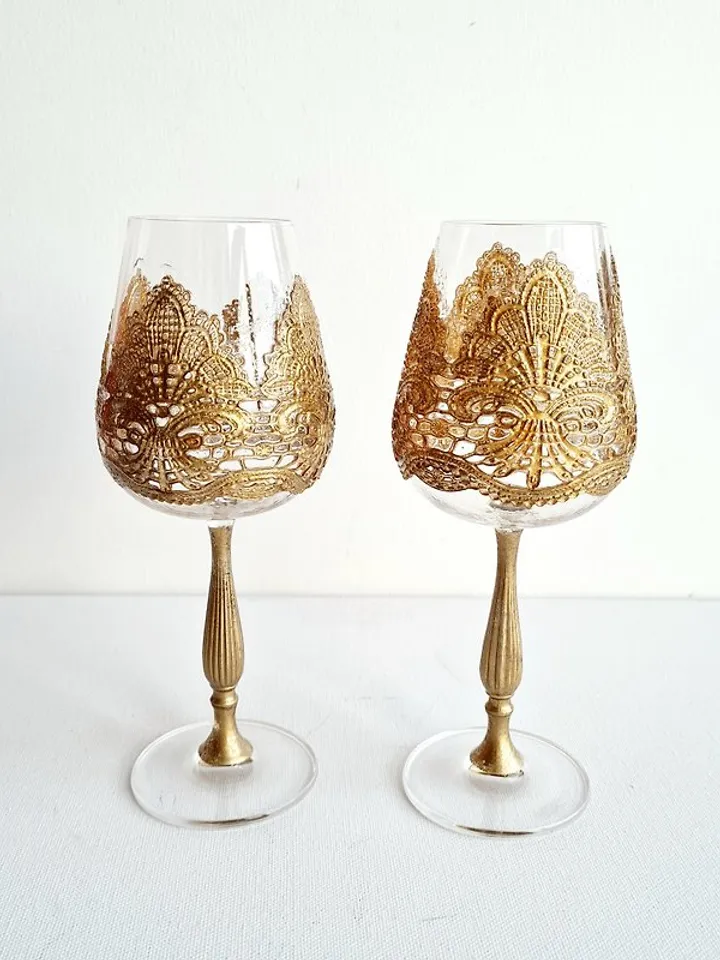 Wedding Glass Set Handcrafted, Elegant Golden Patterns, Art Glasses for Weddings