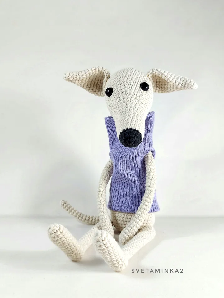 Crochet Pattern Greyhound in 'clothes' out of socks, Amigurumi Dog Whippet, Italian Greyhound, Galgo, Sighthound, Lurcher. Digital Download. PDF.