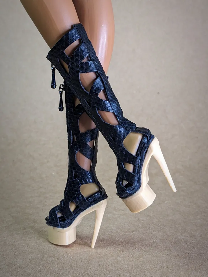 Handmade high heels shoes of genuine snakeskin for 16-inch Fashion Royalty doll (FR16)