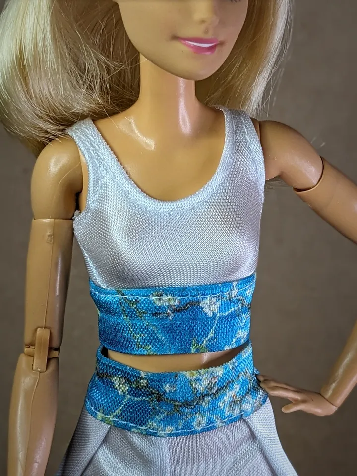 Handmade white & blue floral print sports set for 1/6 scale fashion female dolls