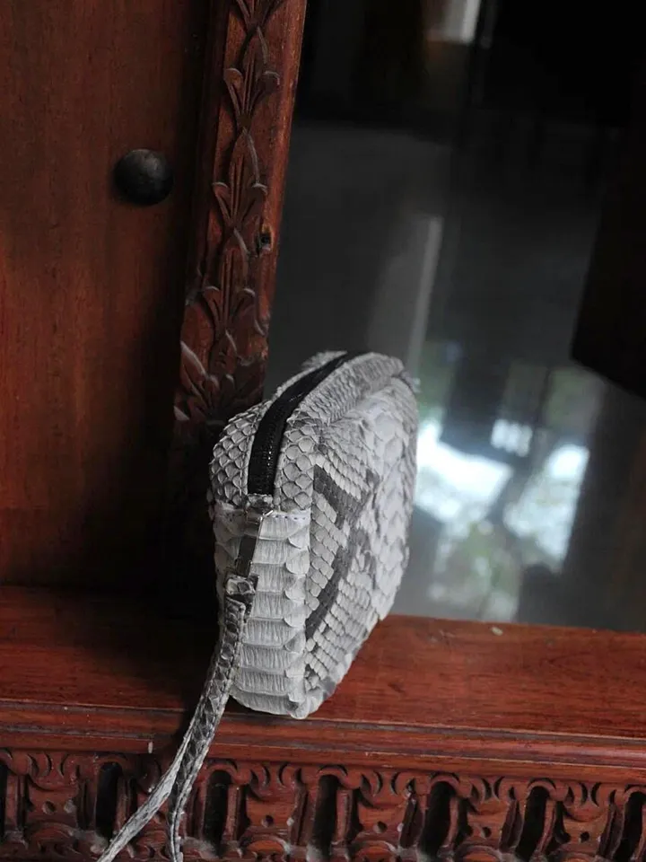 Smalll woman genuine python skin elegant grey snake print clutch | small every day purse| exotic leather bag | gift for her | snakeskin bag
