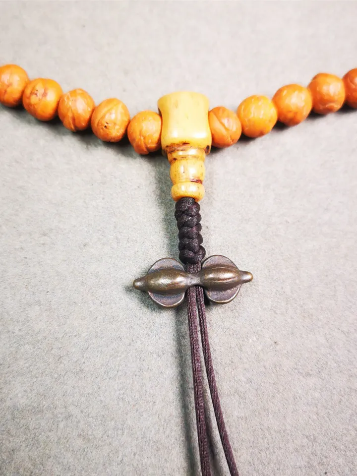 Gandhanra Handmade Tibetan Amulet,Vajra Pendant for Mala,Bag Hanging,Prayer Bead Accessories,0.88&quot; × 0.36&quot;