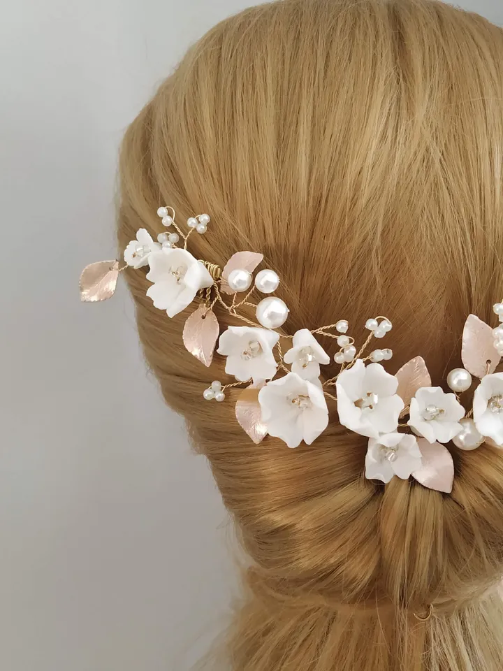 Delicate Floral Bridal Hair Comb, Floral Hair Piece in Pale Gold, Porcelain Flower Bridal headpiece, Wedding Headpiece for Boho Weddings,