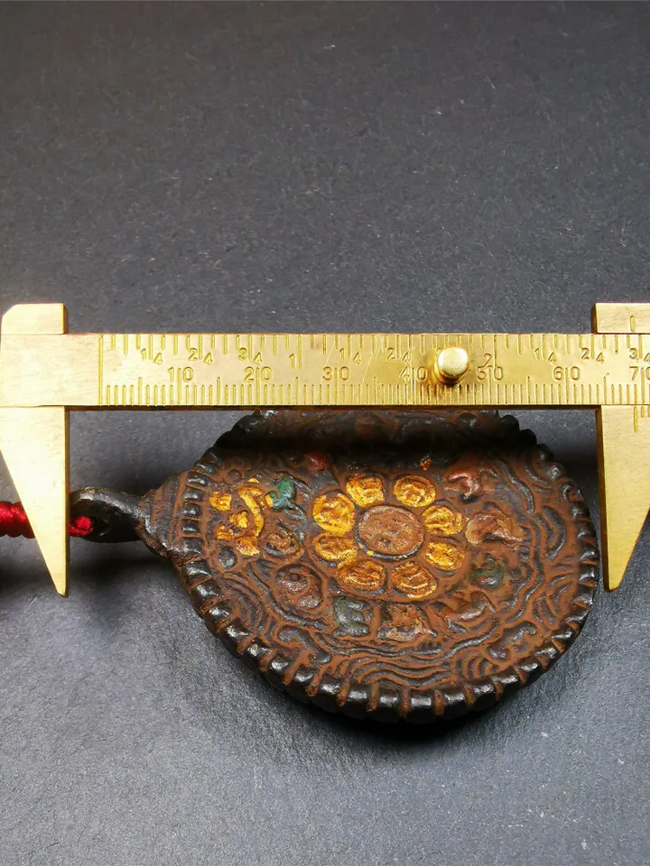 Gandhanra Vintage Tibetan Buddhist Calendar Badge, Black Dakini,Troma Nagmo Melong Mirror, SIPAHO Amulet(srid pa ho),Made of Thokcha,2.2"
