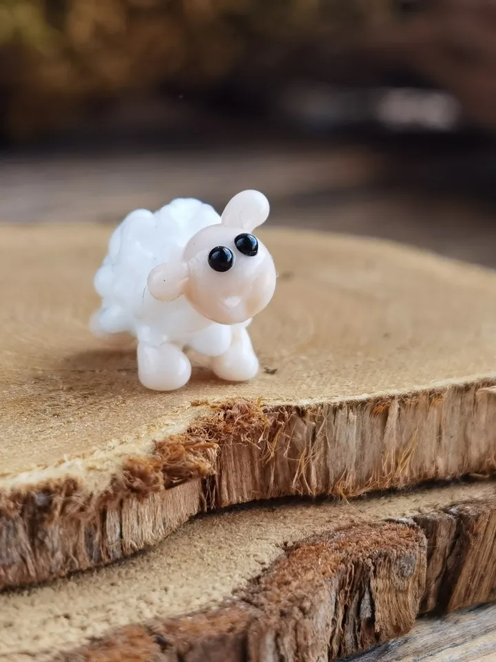 GLASS FIGURINES Sheep figurine Glass sheep Miniature sheep tiny sheep Tiny glass animals Nativity scene Terrarium Dollhouse miniature