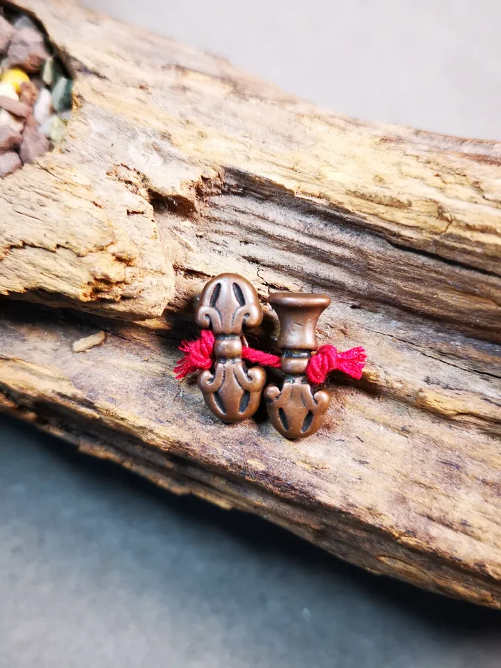 Gandhanra Handmade Tibetan Amulet Pendant,Mini Vajra and Dorje Bell, Mala Marker Bead Accessories, Made of Red Copper
