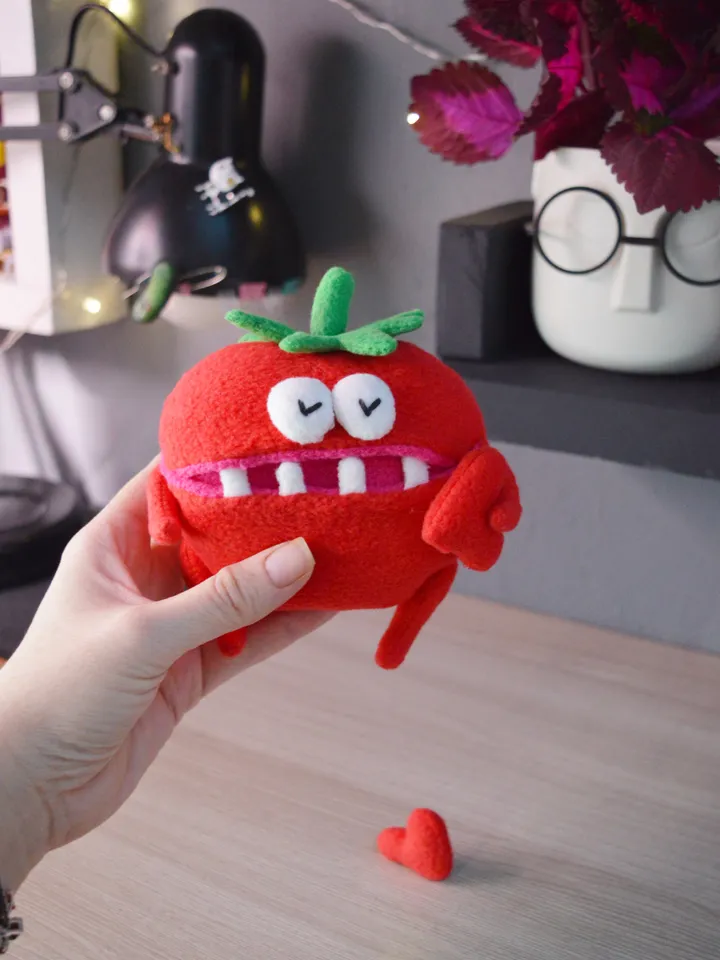 Plush Tomato PDF Pattern – Fleece Toy with Mouth & Limbs