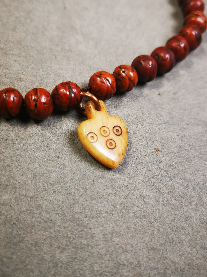 Yak Bone Carved Mantra Dot Mala Pendant,Bead Counter Clip, Prayer Bead Accessories,Gandhanra Tibetan Amulet