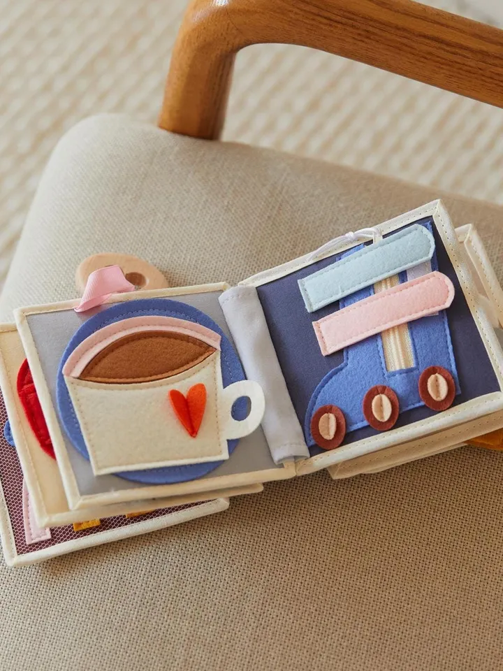 Busy book, felt quiet book for baby toddler 1 year old, Sensory Toys for Babies, new baby, felt activity book kinderkrama