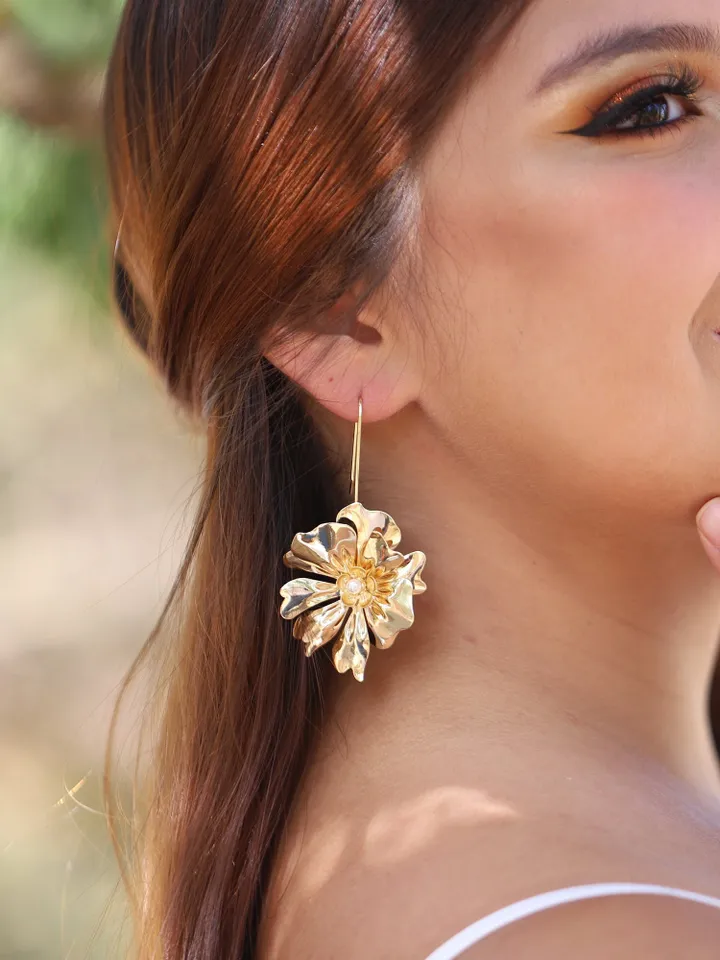 Art deco Wedding Earrings For Bride, Flower Vintage Bridal Earrings, Long Statement Earrings, Floral Bridal Earrings, Gold Wedding Jewelry