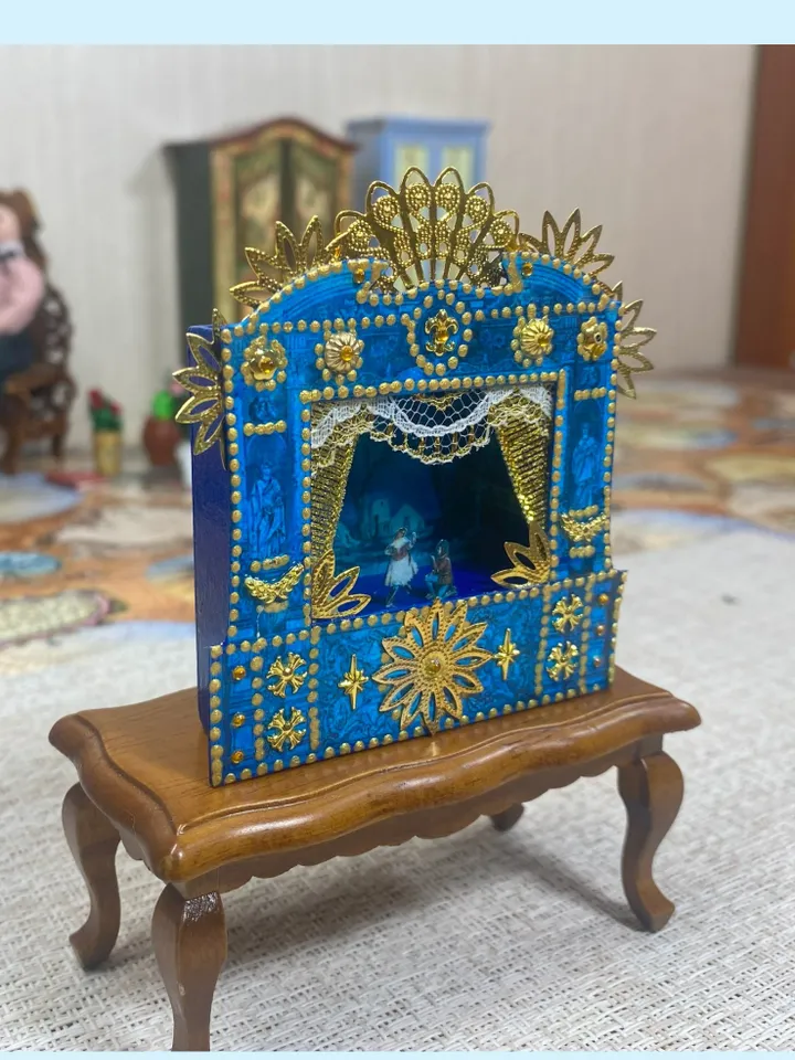DIGITAL DOWNLOAD FOR PRINT. TUTORIAL.Video master class on creating a puppet theater.1:12