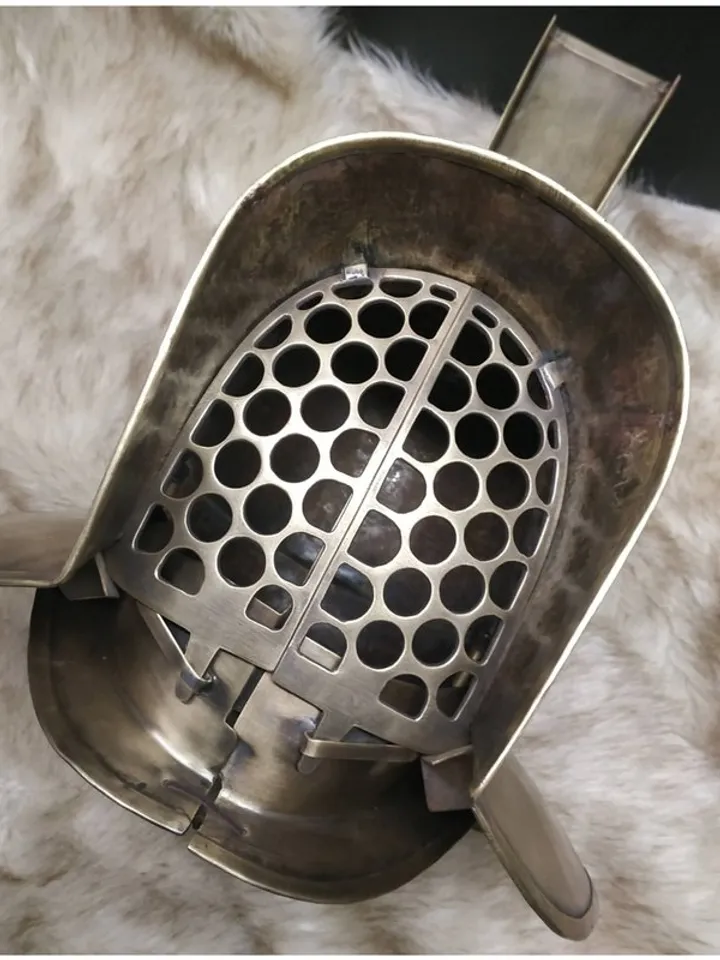 Gladiator Helmet - brass helmet - Pompeian Helmet - Hercules Helmet forged helm