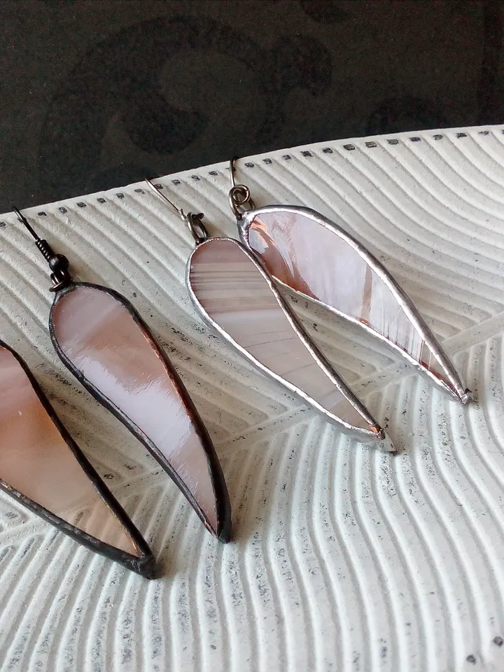 Dangle earrings, beige earring, glass earrings, simple stained glass, long earrings, kawaii earrings, petals