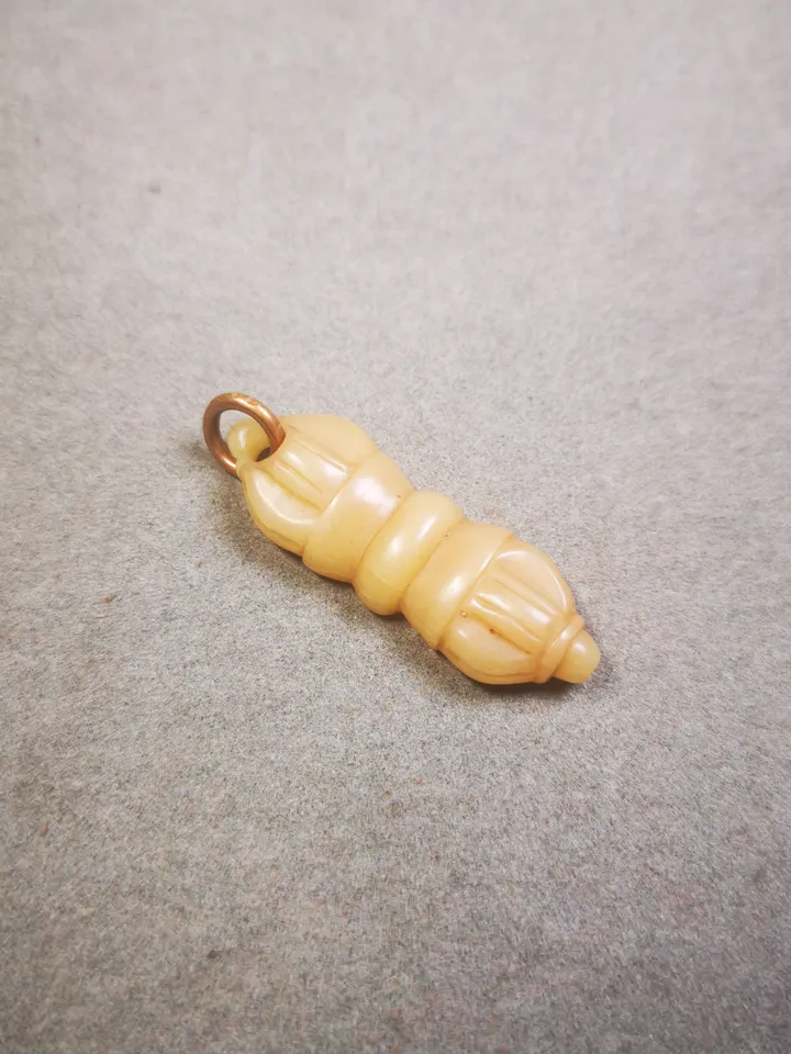 Gandhanra Hand Carved  Tibetan Yak Bone Amulet,Vajra Pendant for Mala,Prayer Beads
