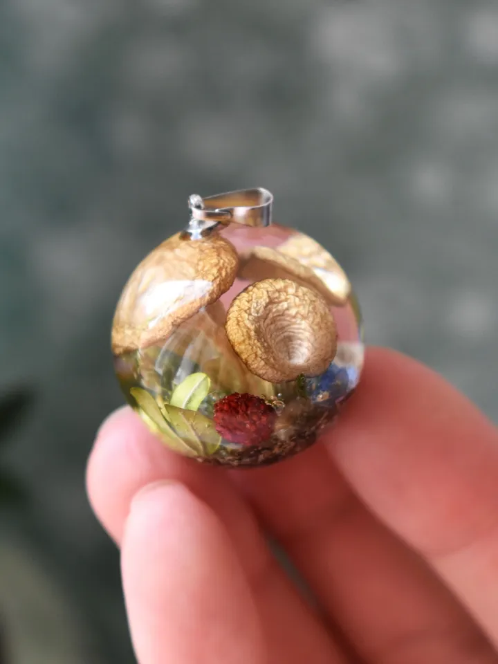 Pendant with mushrooms in resin. Forest Pendant. Necklace with a forest composition. Moss, forget-me-not, strawberries and snail in resin.