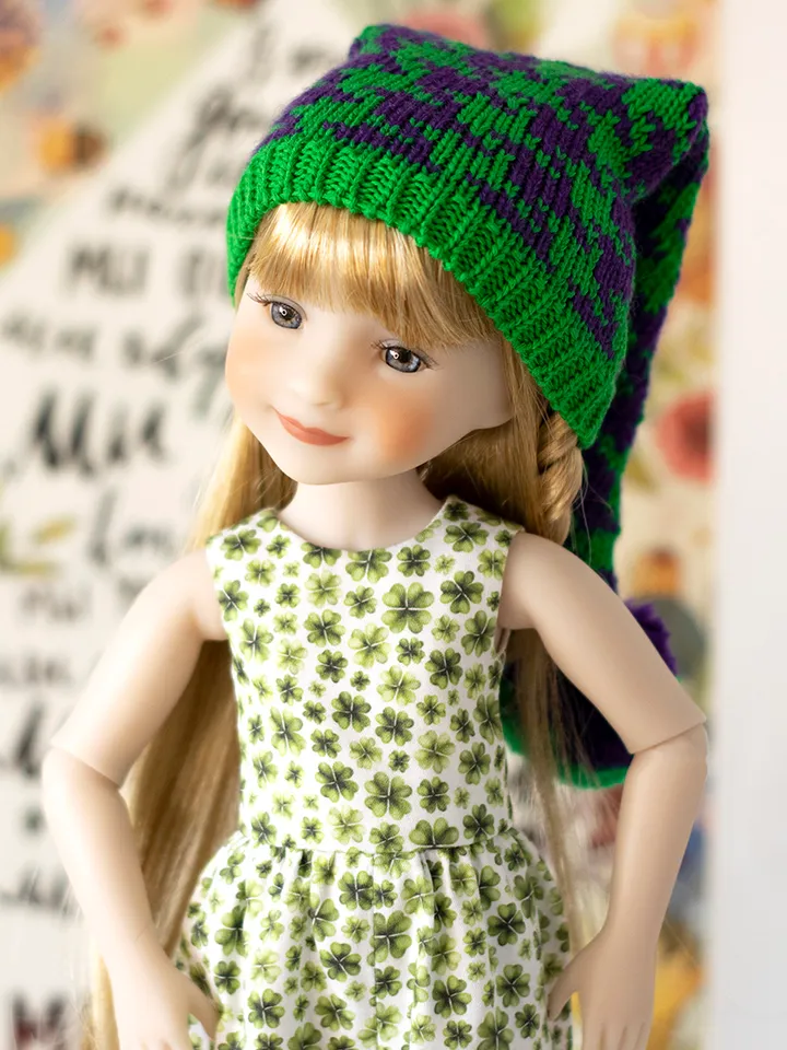 Elf hat with pompom for Ruby Red Fashion Friends doll for Christmas or Saint Patrick's day, doll accessory, doll costume