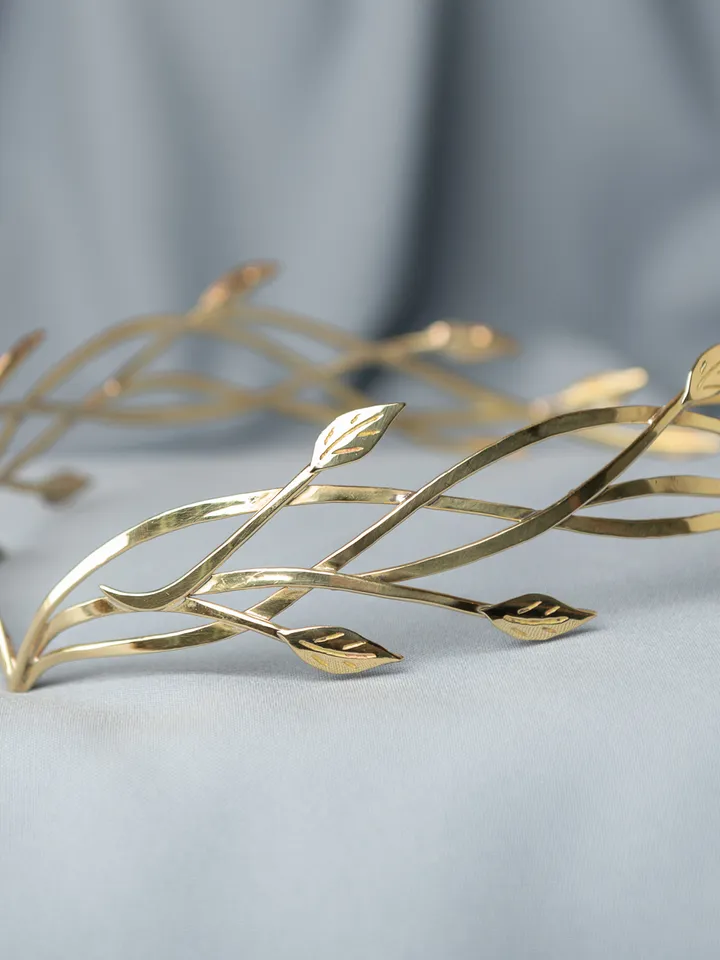 Tiara for wood nymph from branches and leaves Crown of Forest dryad Silver diadem, fantasy fairy elven Princess Kementar