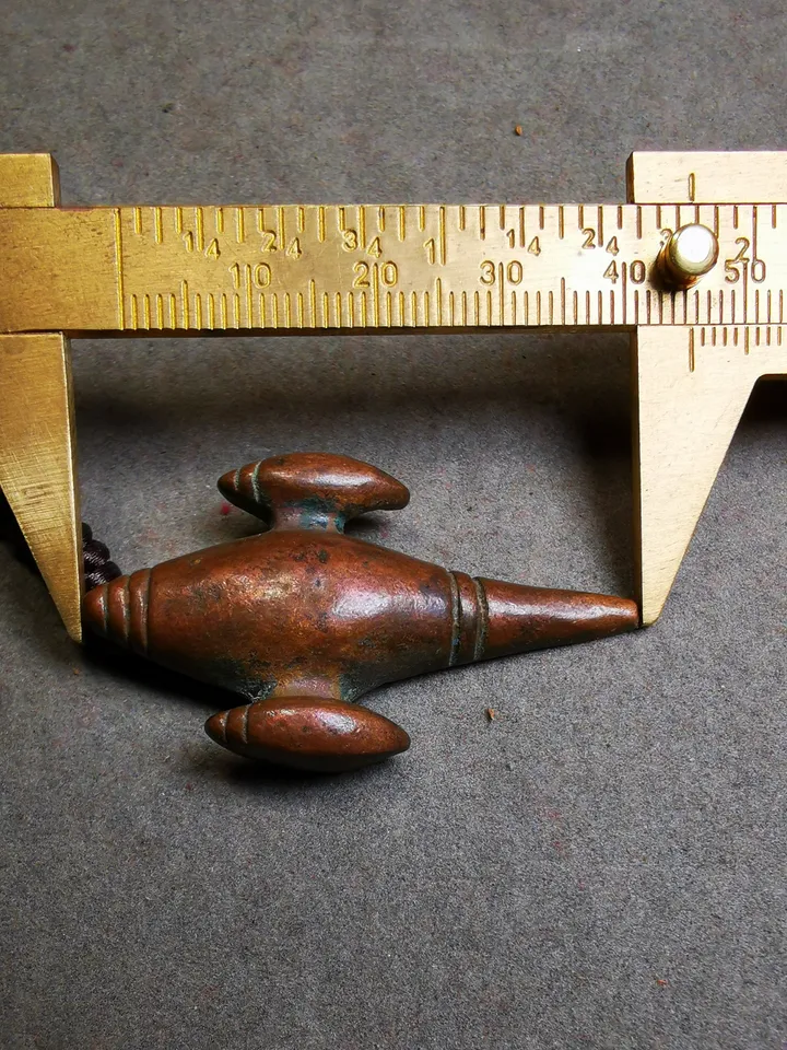 Gandhanra Acient Shankha(Divine Conch) Badge,Tibetan Buddhist Protective Amulet Pendant,Made of Brass