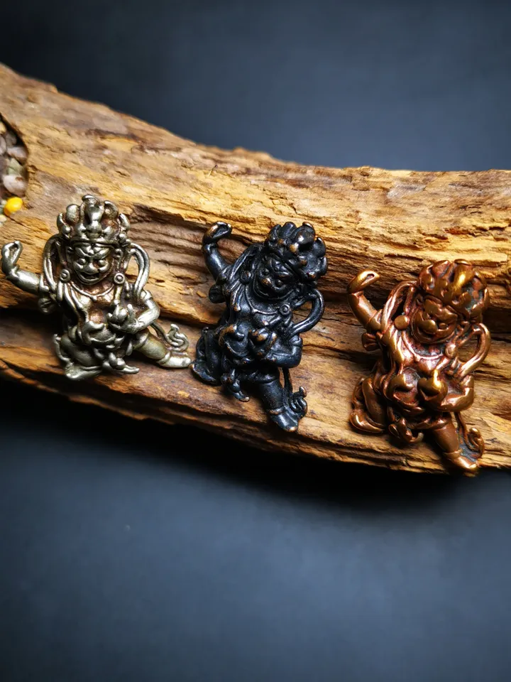 Gandhanra Handmade Vajrapani Amulet,Tibetan Tantric Buddhism Statue,the Protector and Guide of Gautama Buddha