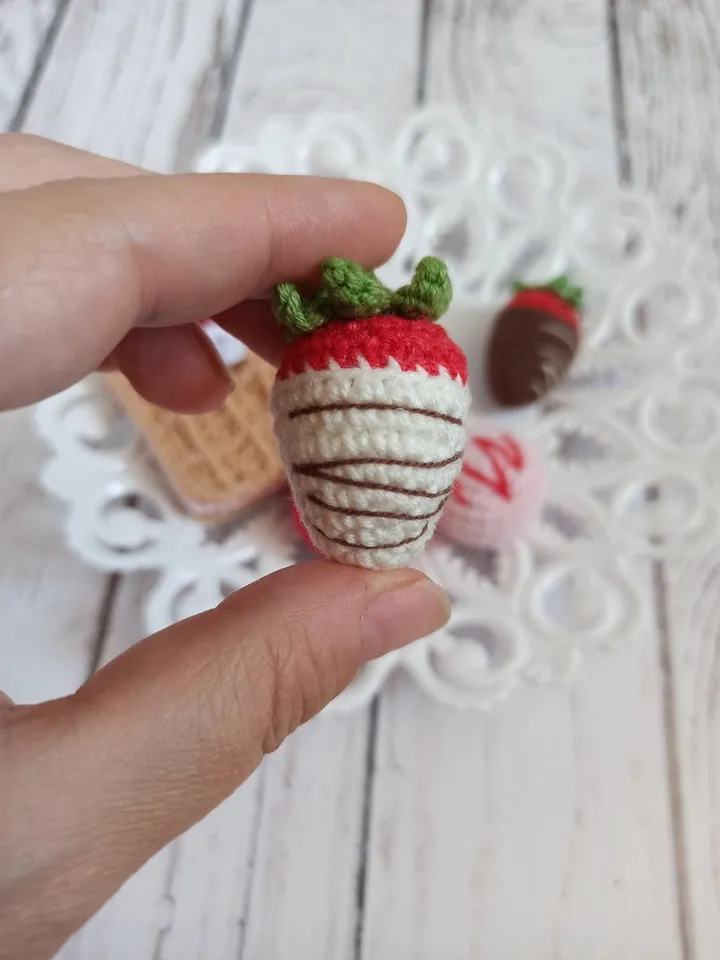 Set crochet sweets, crochet strawberry,food pretend to play, children kitchen
