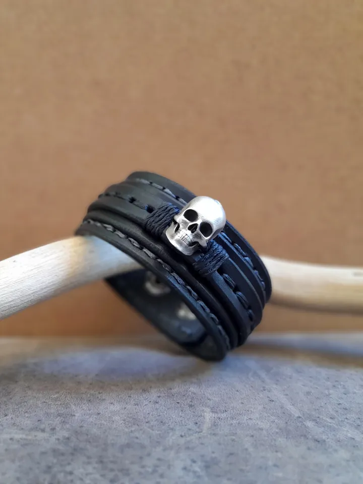 Mens Silver Skull Bracelet, Handmade Adjustable Full Grain Leather Black Cuff, Bikers Bracelet, Oxidized Silver 925 Real Xray Skull Replica