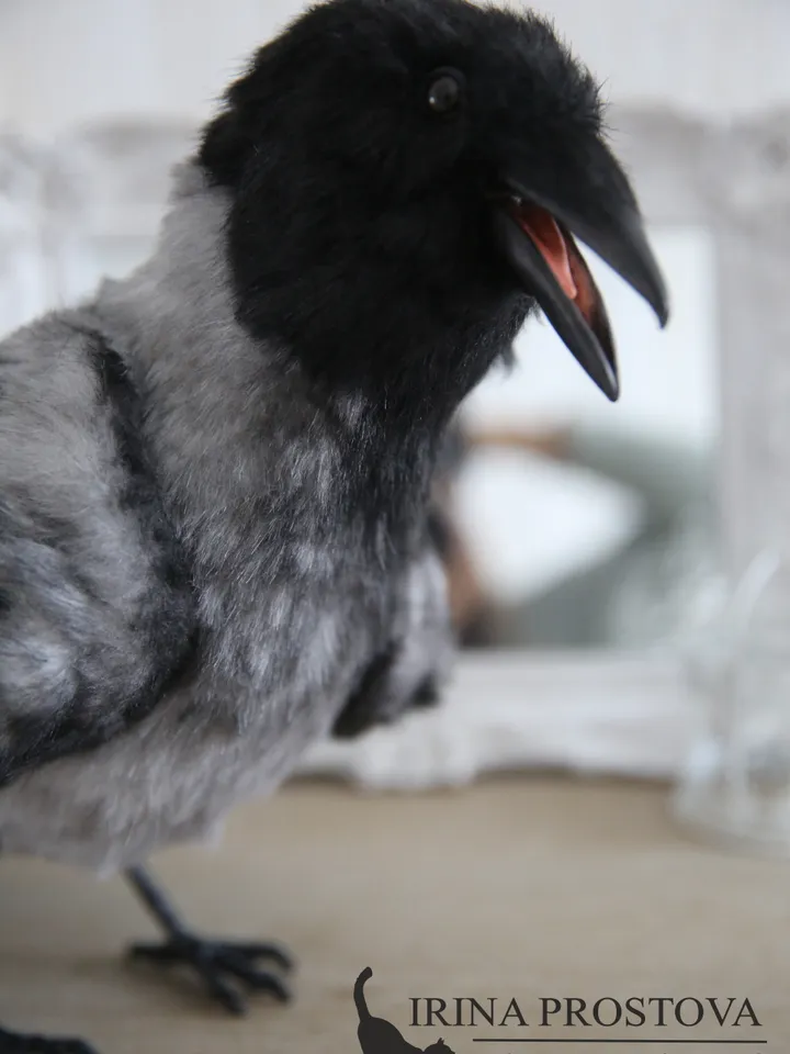 Grey crow with cheese realistic plush toy.