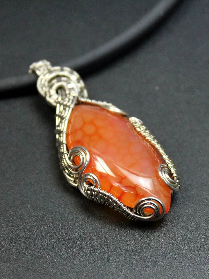 Handmade necklace with a pendant made of natural quartz