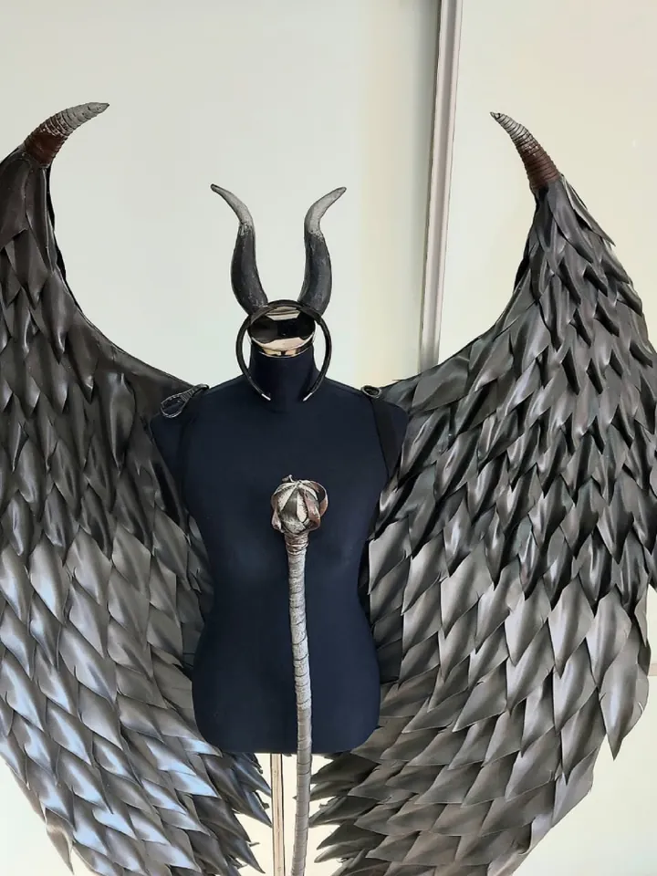 Maleficent Wings with Horns and Staff, Black Angel Wings, Maleficent Costume, Cosplay Wings, Queen of Darkness Outfit