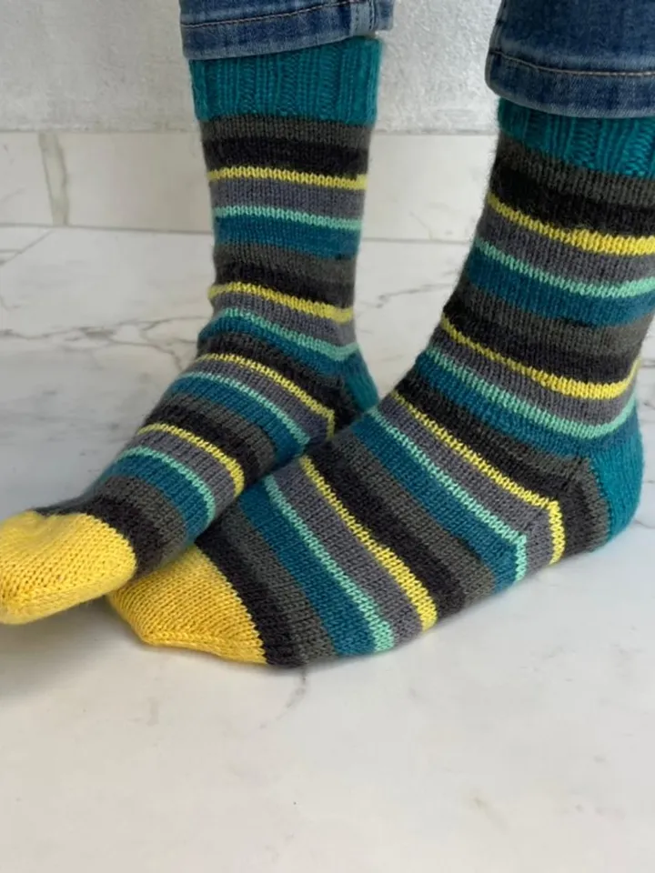Handmade womens socks | Warm knitted accessory