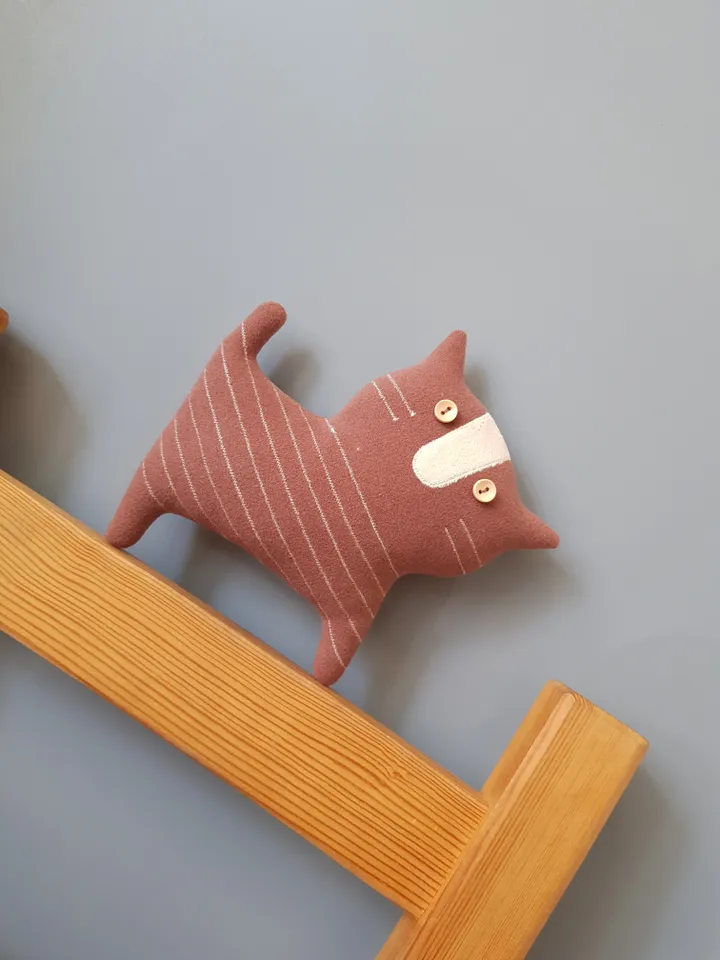 Cat Sewing pattern PDF, digital tutorial in english, diy stuffed animal