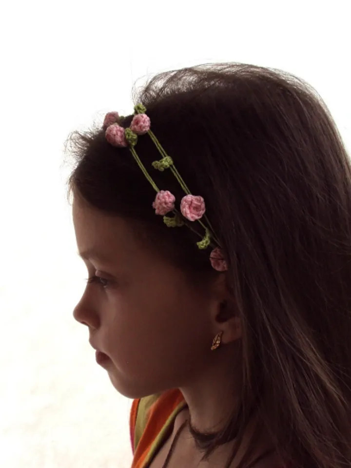 Versatile crocheted hairpiece / girl necklace /