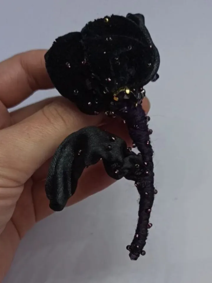 Black Tulip brooch